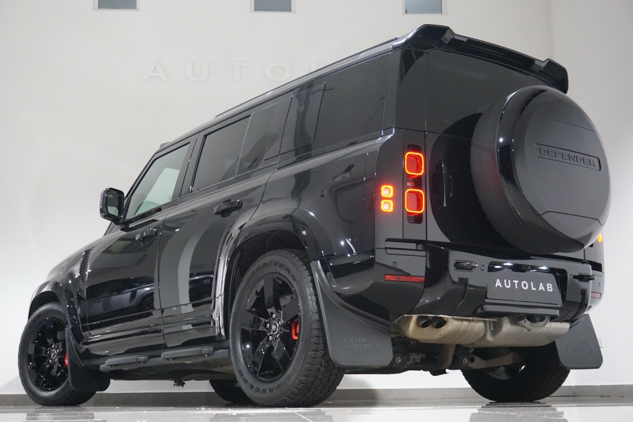 Land Rover Defender 110 3.0 D350 MHEV X-Dynamic SE SUV 5dr Diesel Auto 4WD Euro 6 (s/s) (350 ps)